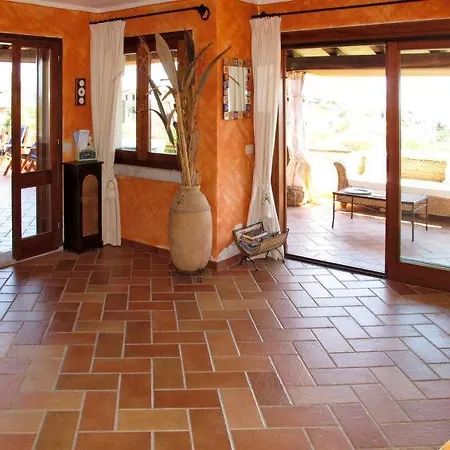 Prázdninový dům Porto Sleeps 7 Pool Air Con