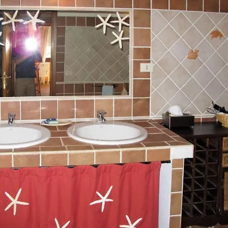 Porto Sleeps 7 Pool Air Con Prázdninový dům *